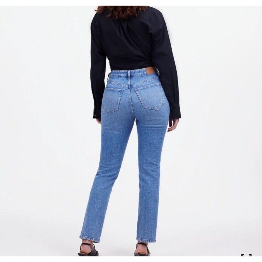 Madewell The Curvy Perfect Vintage Mom Jean Light Wash High Waisted Size 26